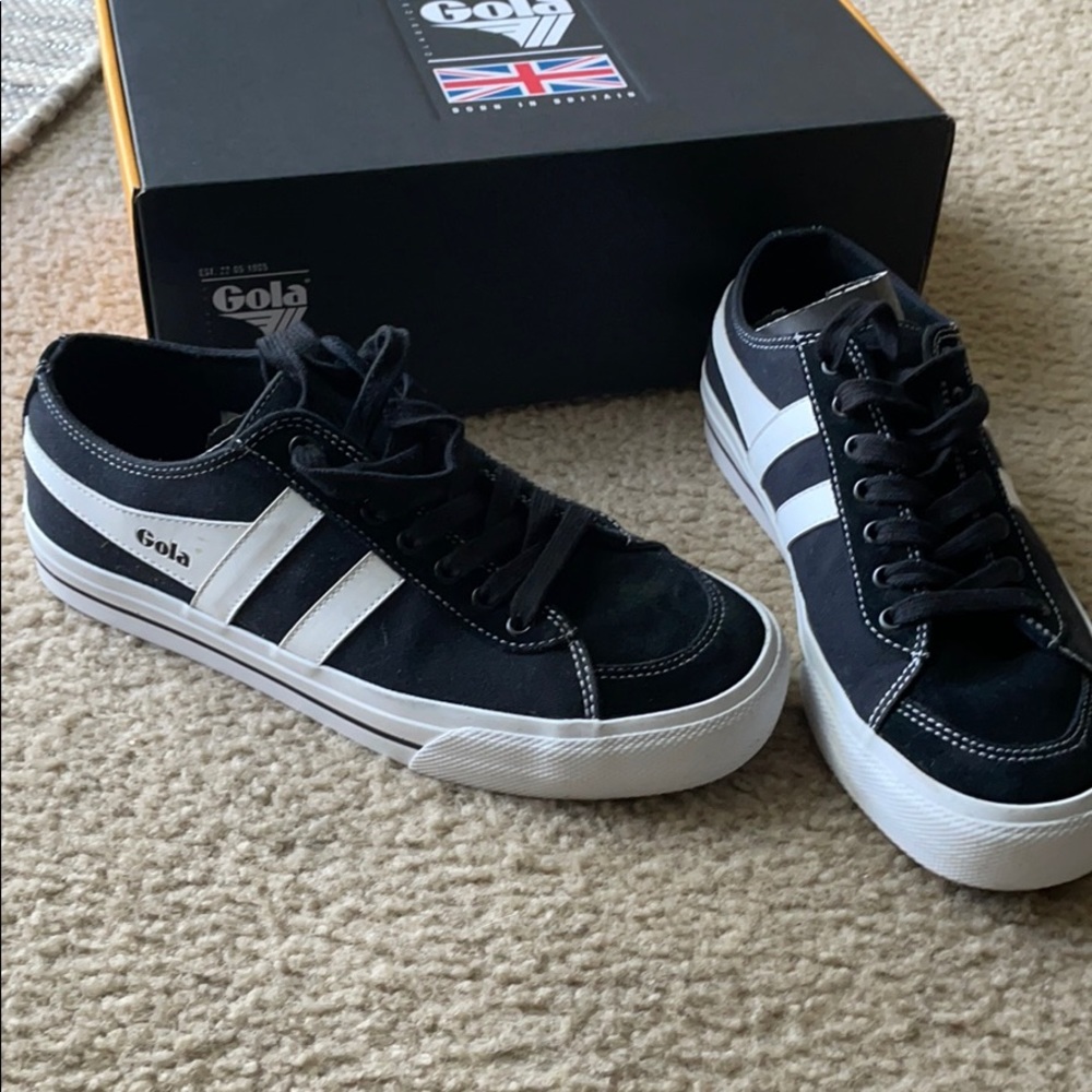 Gola sneakers